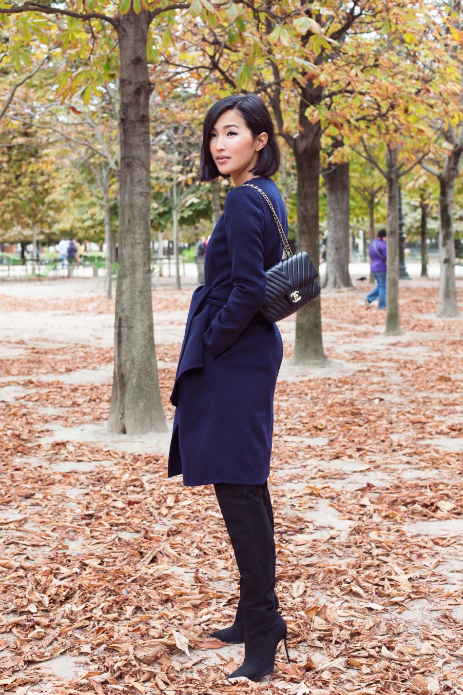 Style Icon - Fashion Blogger Nicole Warne of Gary Pepper - Par Doc