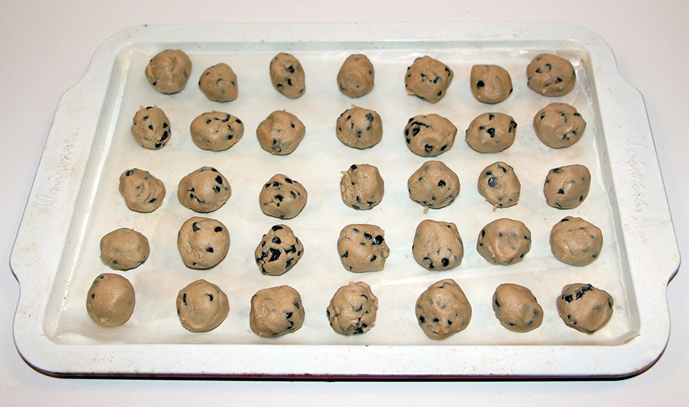 Recipe for Chocolate Chip Cookie Dough Truffles 03