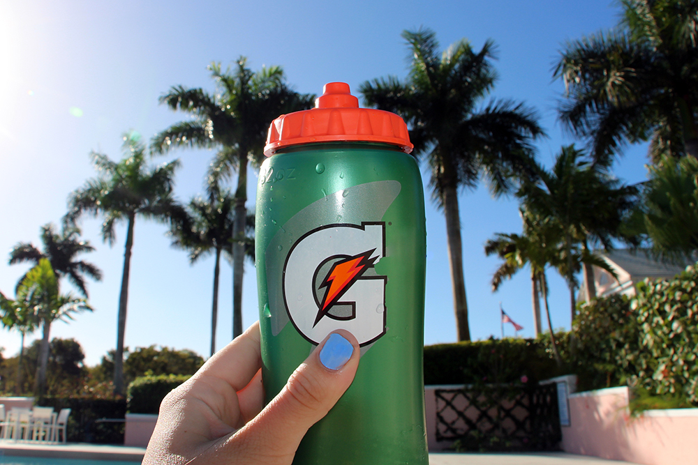 Sparkles and Shoes Swimming Essentials - Gatorade 32 ounce Squeeze Bottle