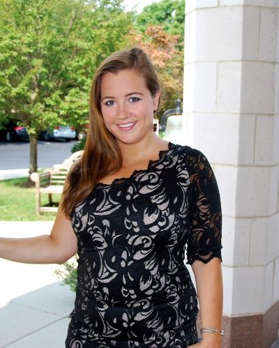 Kelly of Sparkles and Shoes