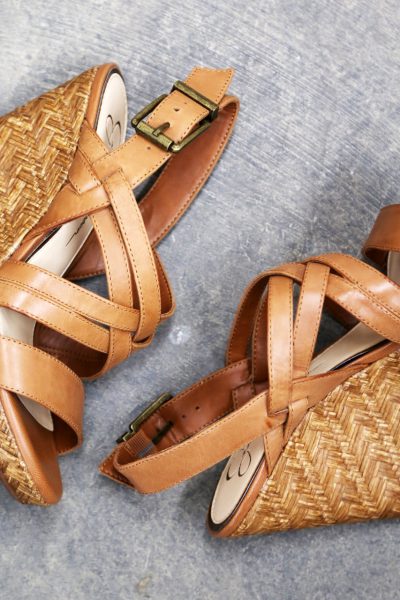 Jessica Simpson Julita Wedges