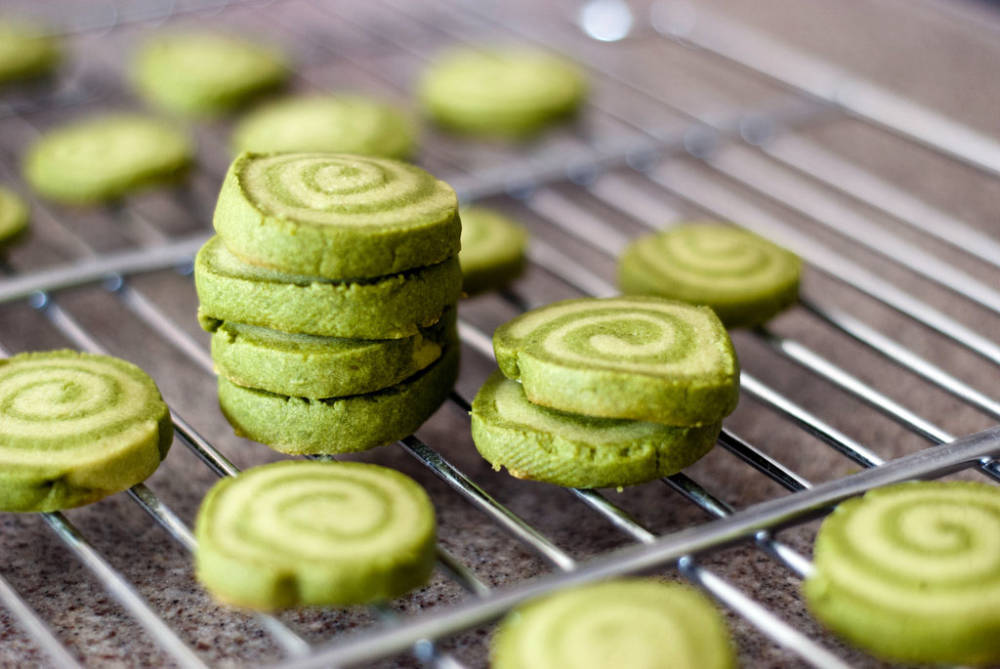 Matcha Recipes - Matcha Shortbread Cookies