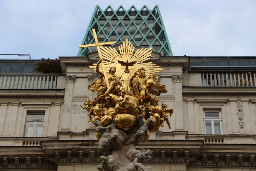 Gold Statue in Vienna