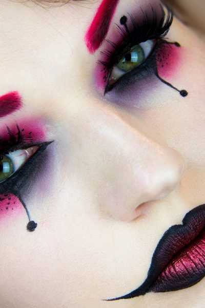 Halloween Makeup - Harley Quinn Halloween Makeup Tutorial