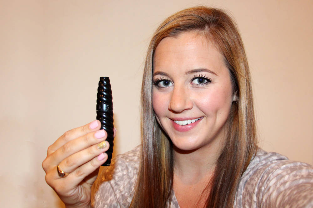 The Sephora Collection Outrageous Curl Dramatic Volume and Curve Mascara