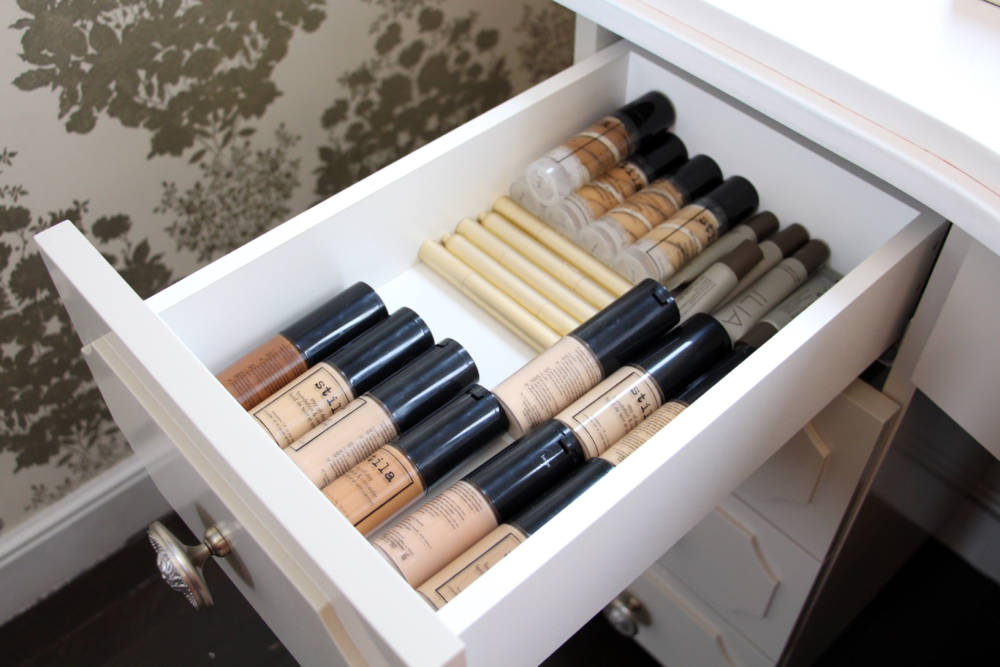 Blushington Makeup and Beauty Lounge Stila