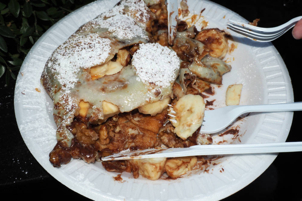 Banana and Nuetella Crepe