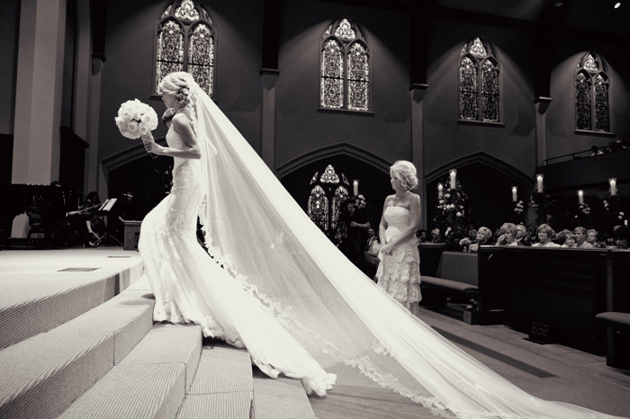 Dream Wedding - A Long Veil at a Church Wedding