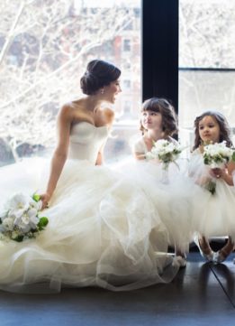 Dream Wedding - Bride with Flowers Girls - Christian Oth Studio