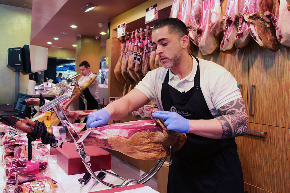 Carving Meat at the Mercat de la Boqueria