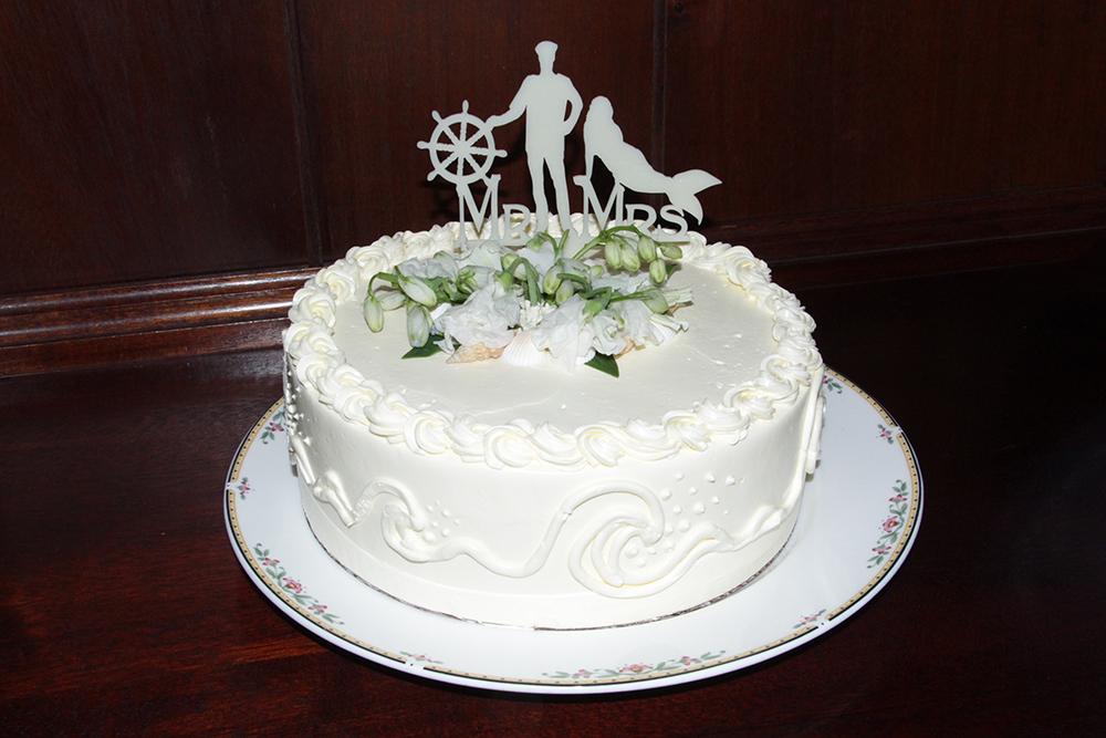 Mallory's Bridal Shower Cake