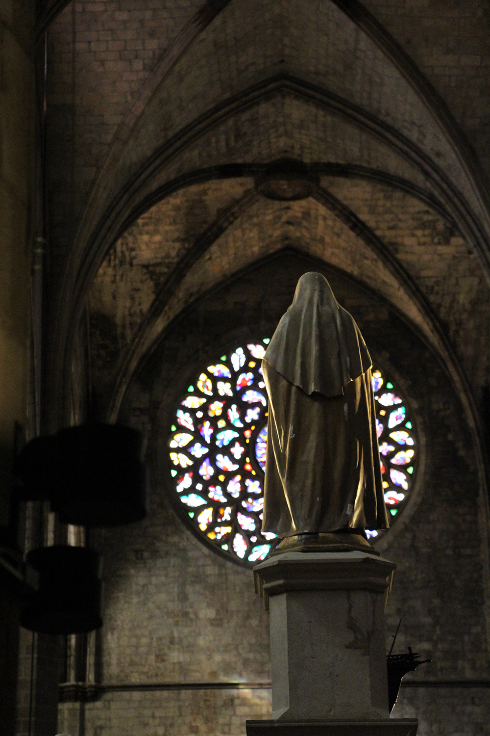 Statue in The Basilica of Santa Maria del Mar