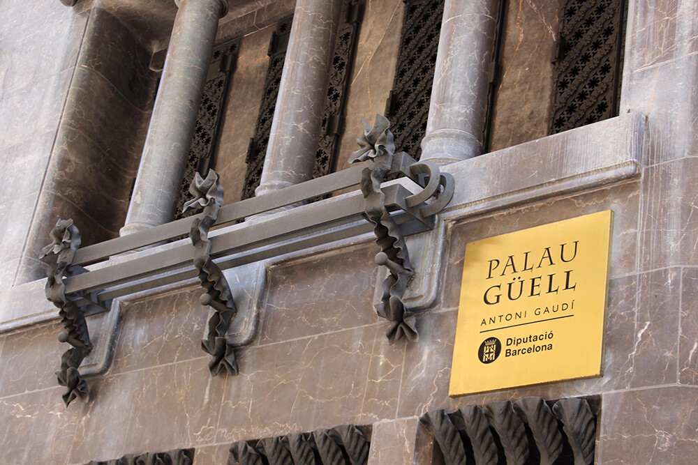 Palau Guell Facade
