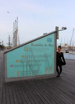 Barcelona Harbor Sign