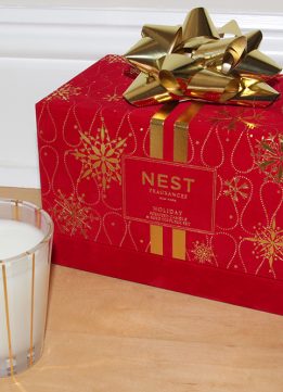 Nest Holiday Candle Set