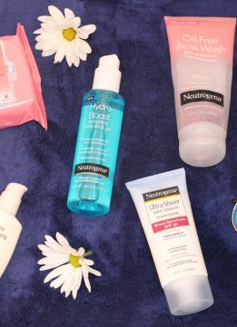 Sparkles and Shoes Favorite Neutrogena Summer Skin Products