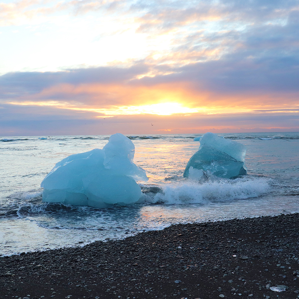 Photos from Iceland - Sunrise and Icebergs at Glacier Lagoon-Jökulsárlón