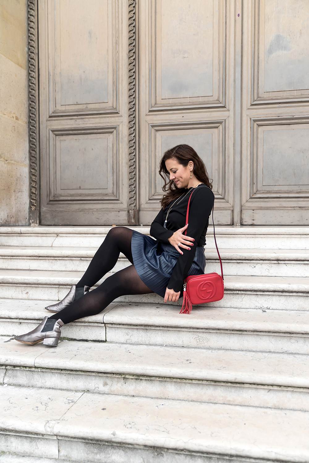 Navy Pleats in Paris 01