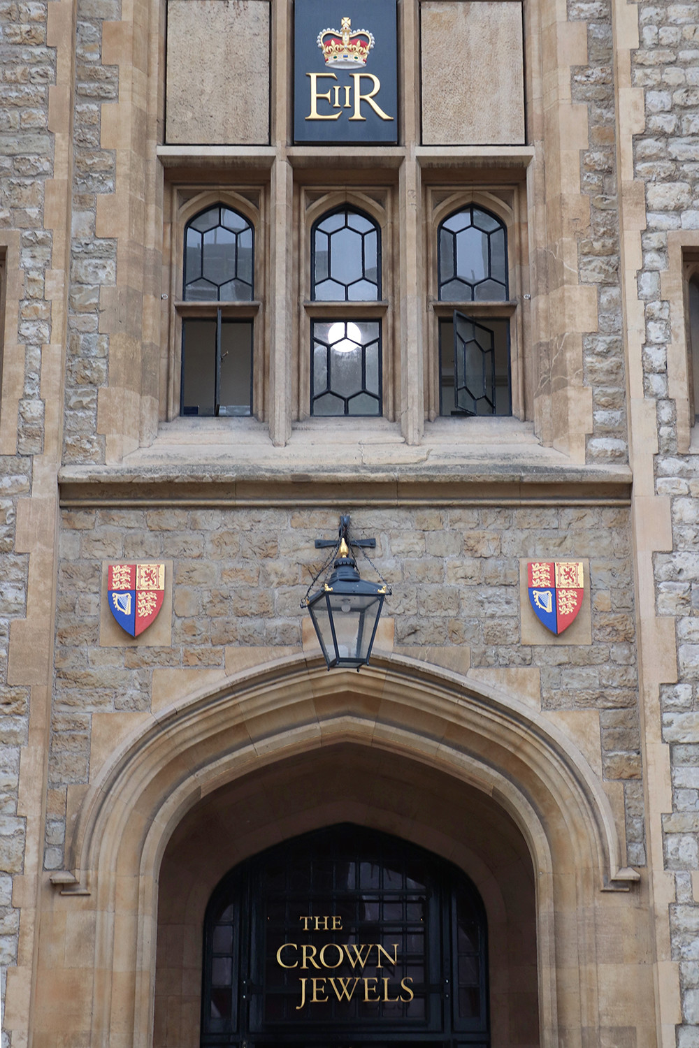 London Tourist Weekend - Enterance to the Tower with the Crown Jewels