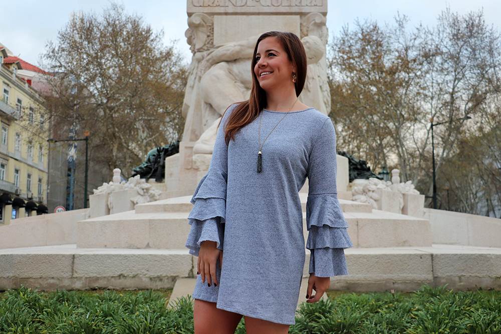 NYTT Charlotte Triple Tier Sleeve Sweatshirt Dress and JCrew Jewelry