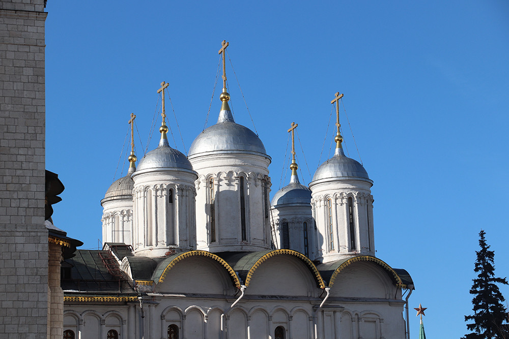 Moscow Kremlin Dormition Cathedral Domes
