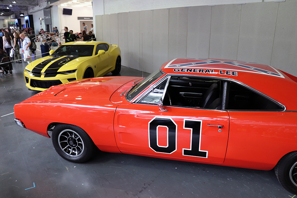 Cars at London ComicCon