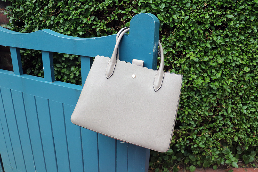HM Scalloped Tote Bag