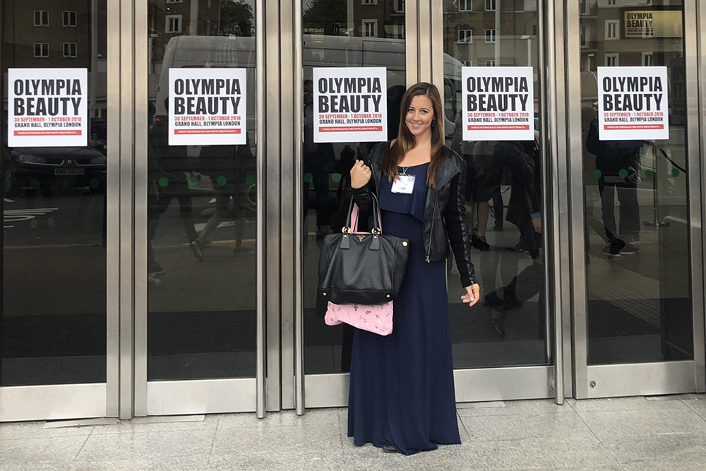Kelly Outside Olympia Beauty