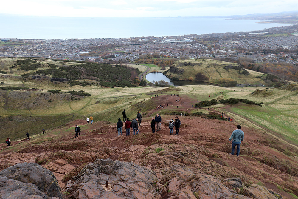 Trail to Arthur's Seat in Edinburgh