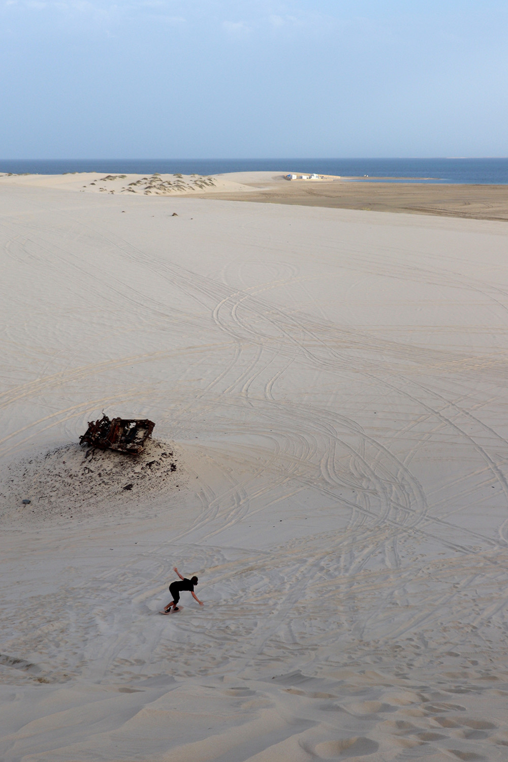 Qatar Sand Dunes - Sand Boarding