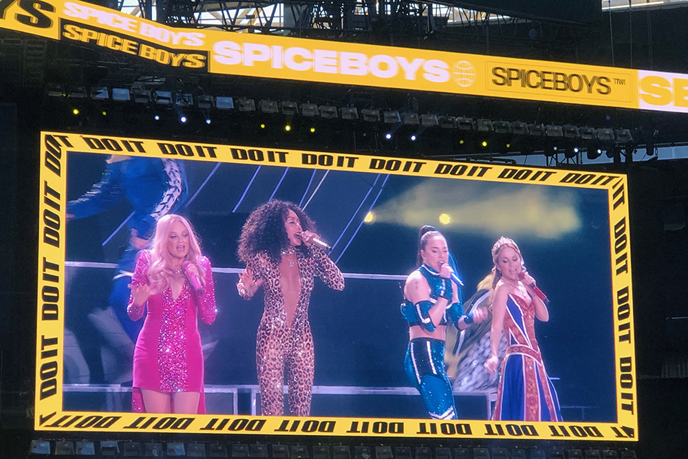 Childhood Throwback Weekend - Spice Girls Wembley Stadium 04
