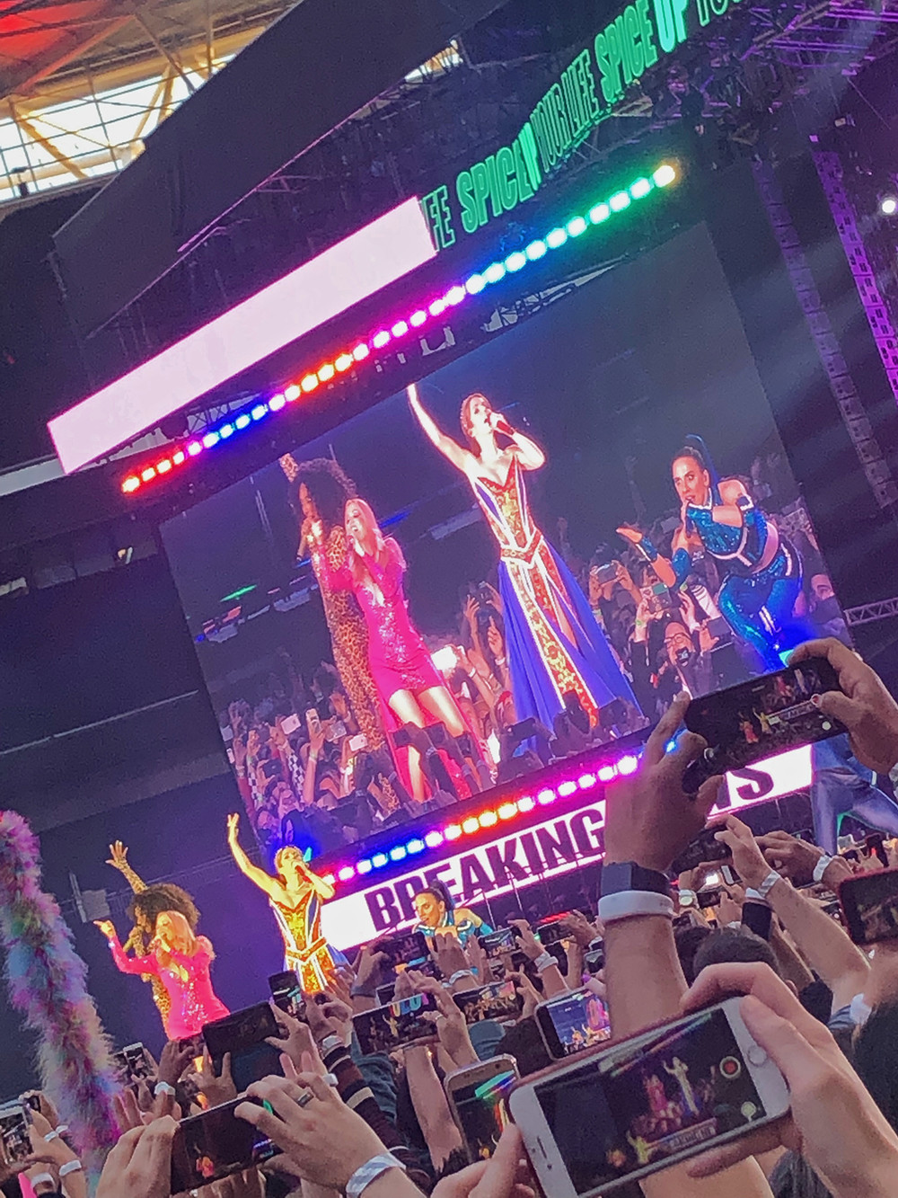 Childhood Throwback Weekend - Spice Girls Wembley Stadium 08