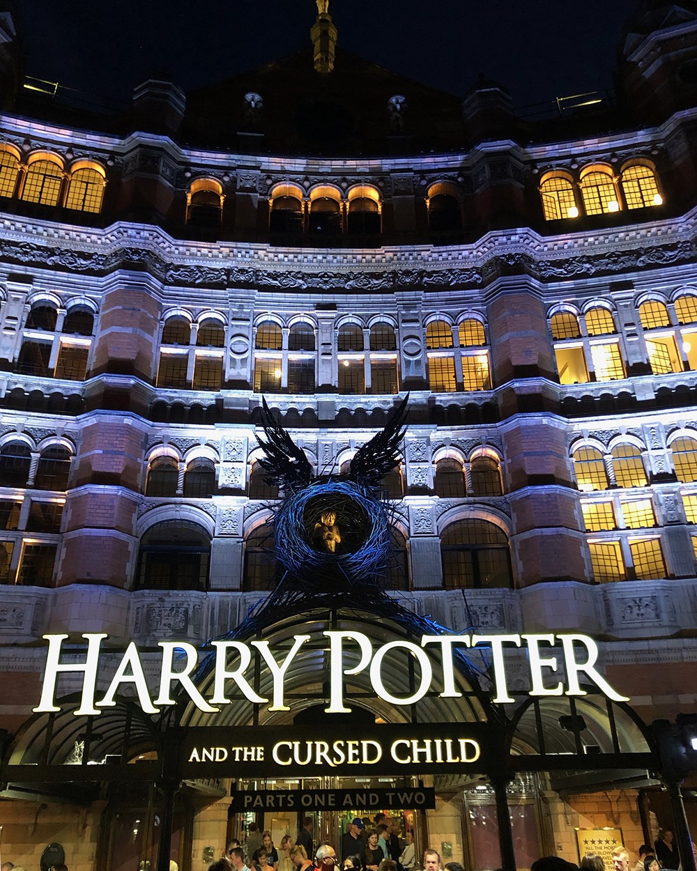 West End Reviews - Harry Potter Theater