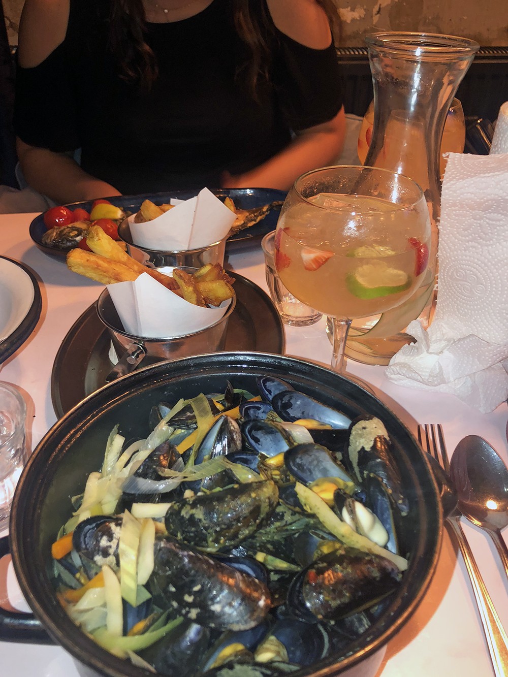Amsterdam Mossel and Gin