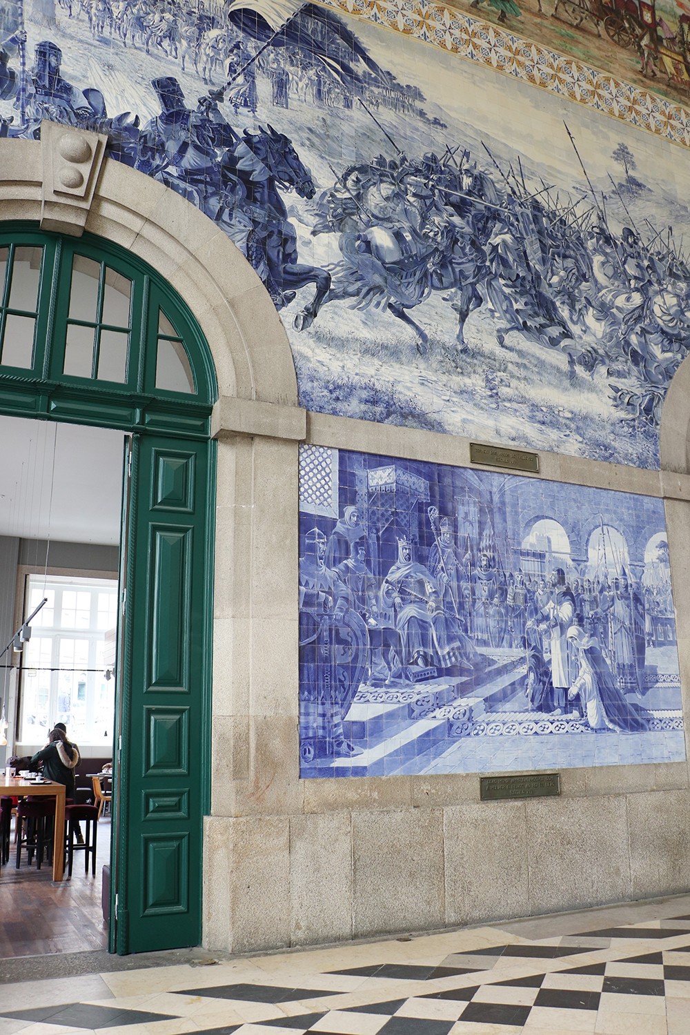 Porto Recommendations - Blue Tiles in the Sao Bento Railways Station