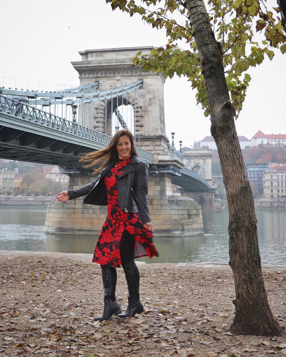 Fashion Blogger at the Chain Bridge in Budapest