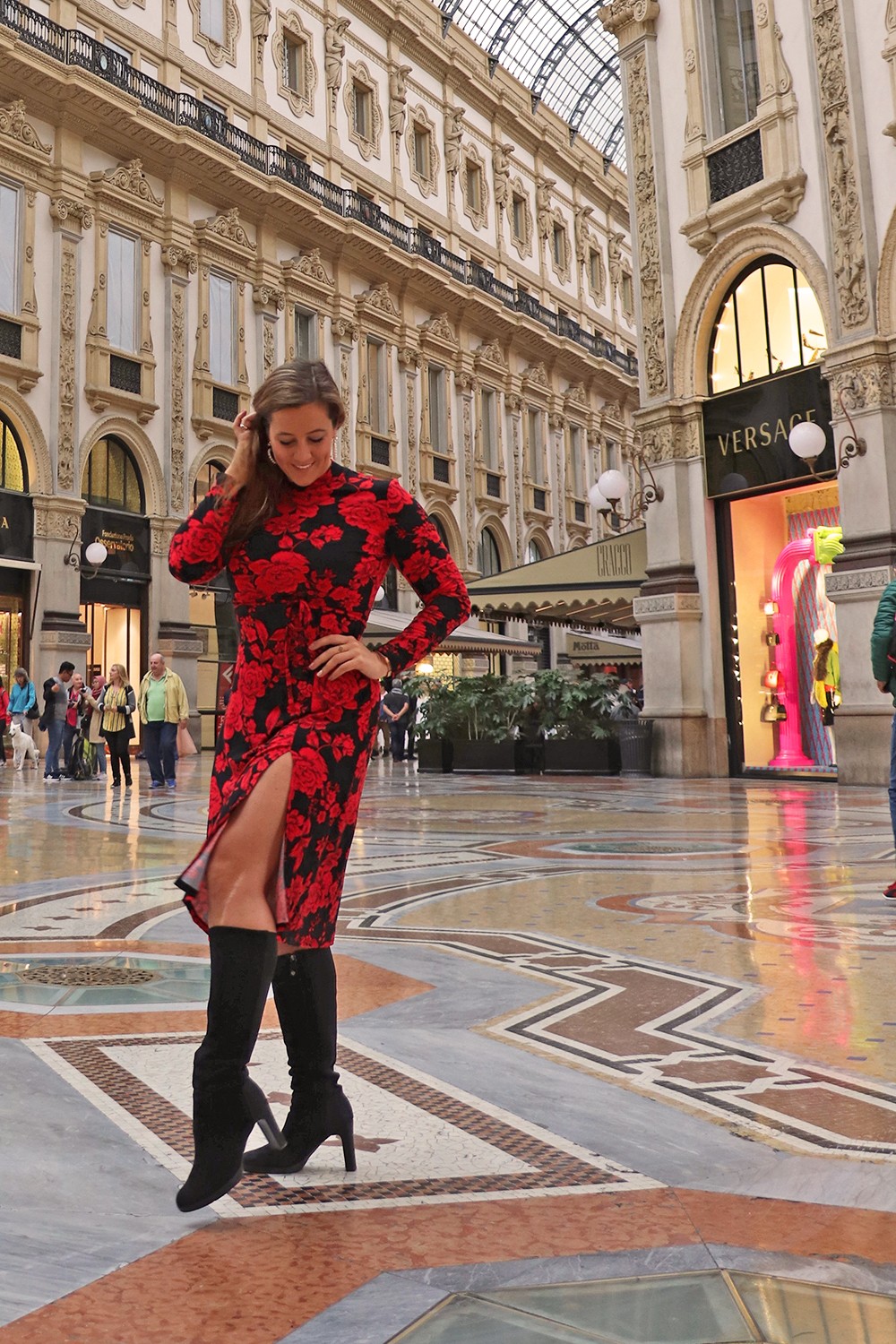 Milan Fashion Week Look at the Galleria Vittorio Emanuele II