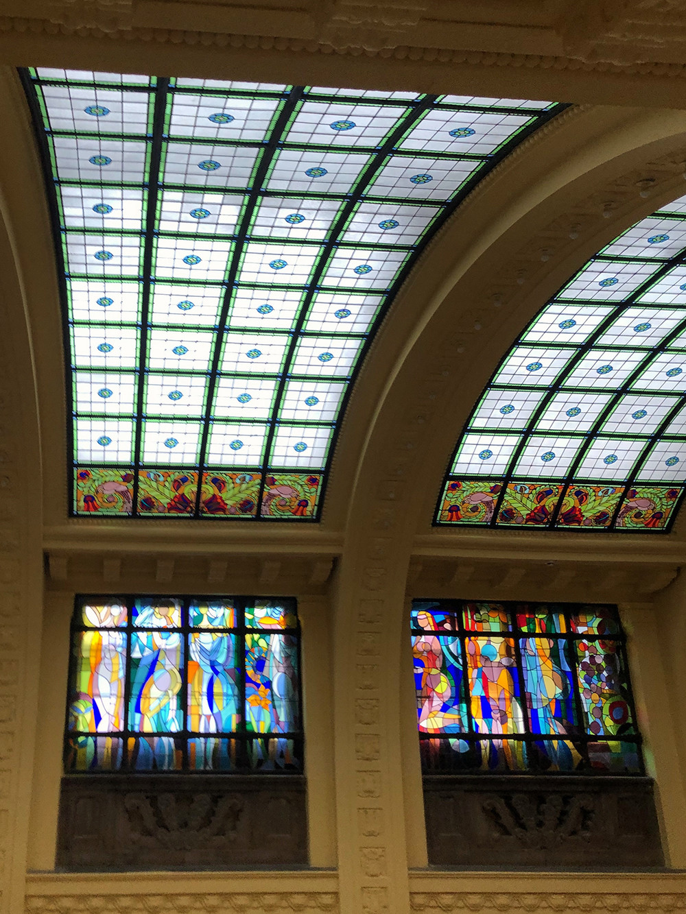 BudapesBudapest Baths - Gellert Thermal Bath Main Poolt Baths - Gellert Thermal Bath Glass Roof
