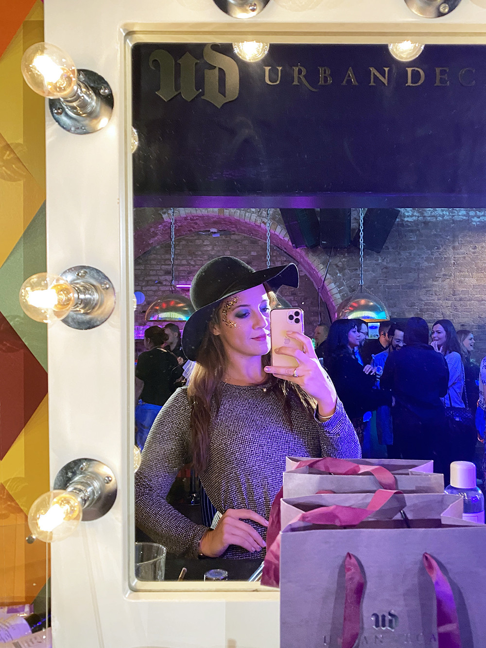 Urban Decay Glam Squad Selfie
