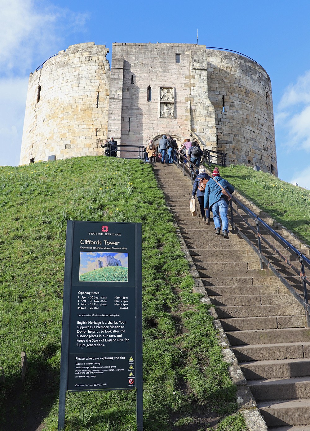 Weekend in York - Clifford's Tower
