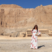 Fashion Blogger in the Valley of the Kings