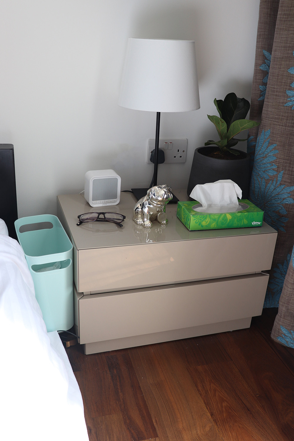 Bedside Table with Fiddel Leaf Fig in a Clay Pot