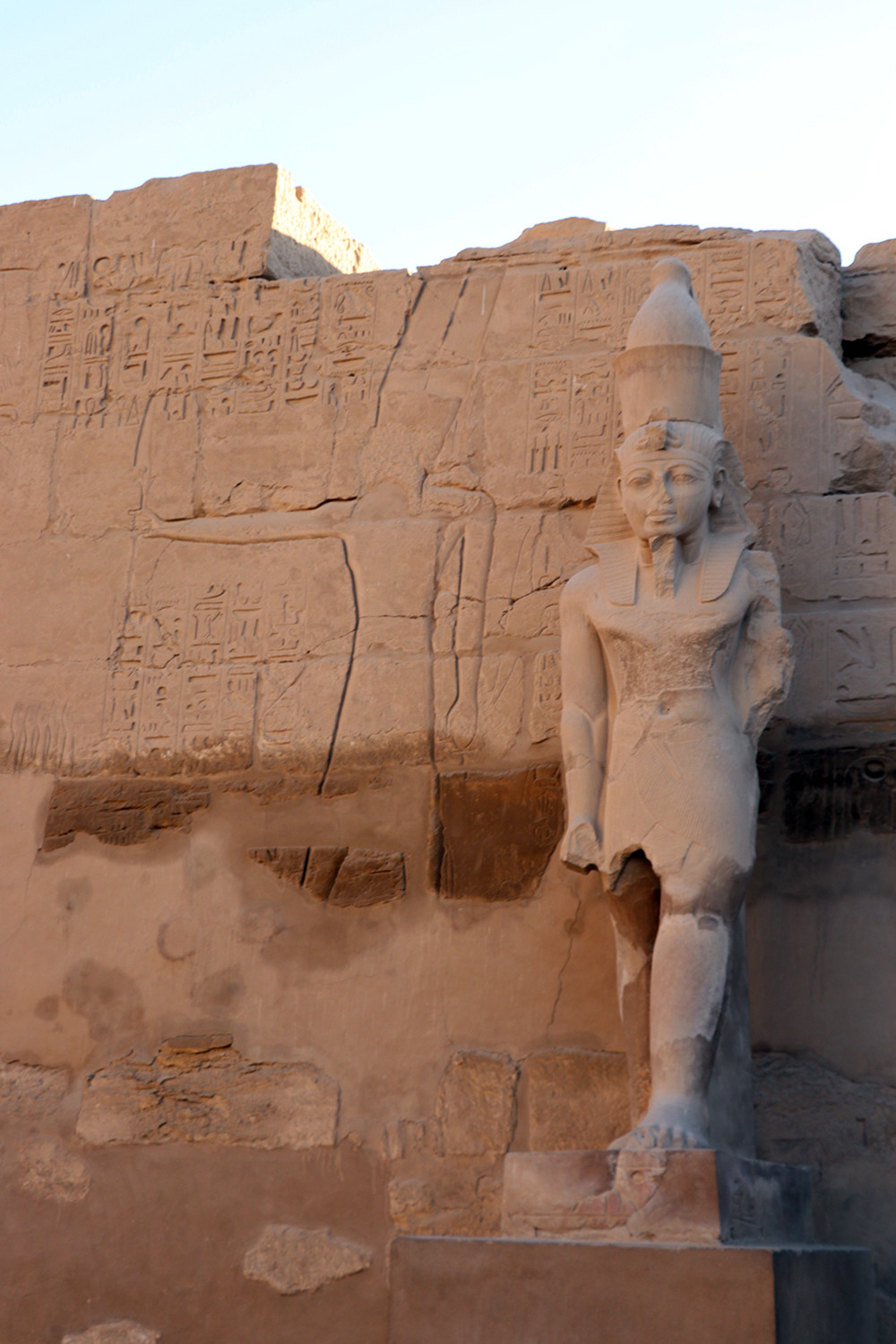 Statues and Hieroglyphics