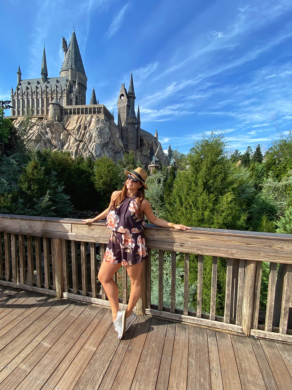 Travel Blogger Kelly Donlin at Wizarding World of Harry Potter