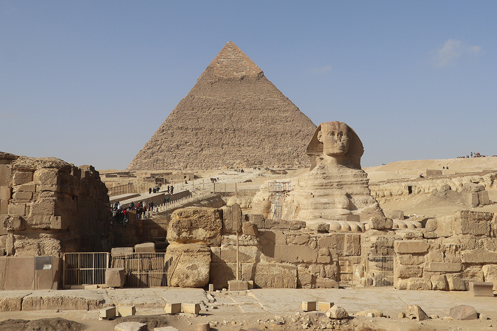 Visiting the Great Sphinx of Giza and the Egyptians Pyramids