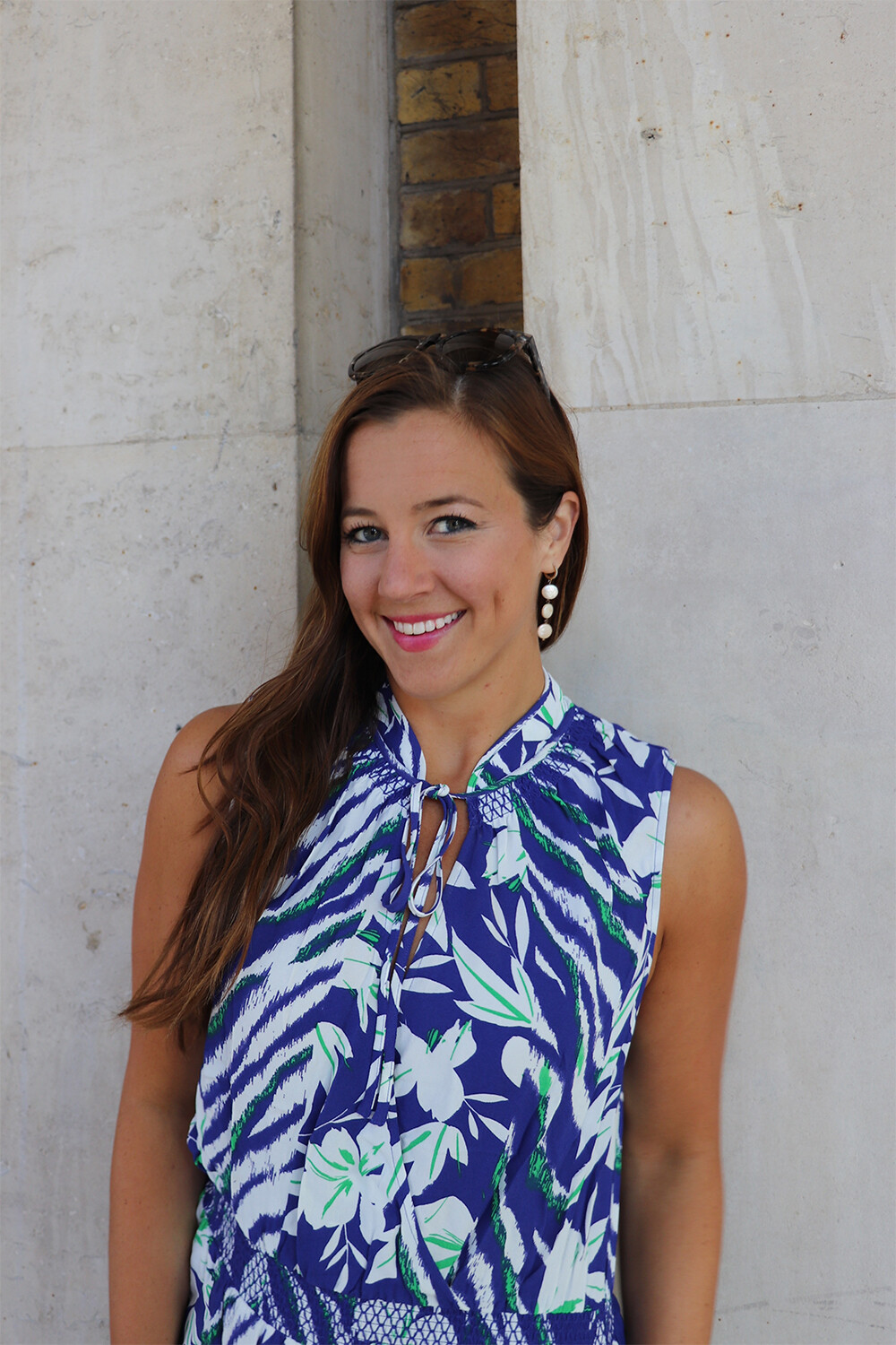 Fashion Bloger in French Conneciton and Shashi Aurora Earrings