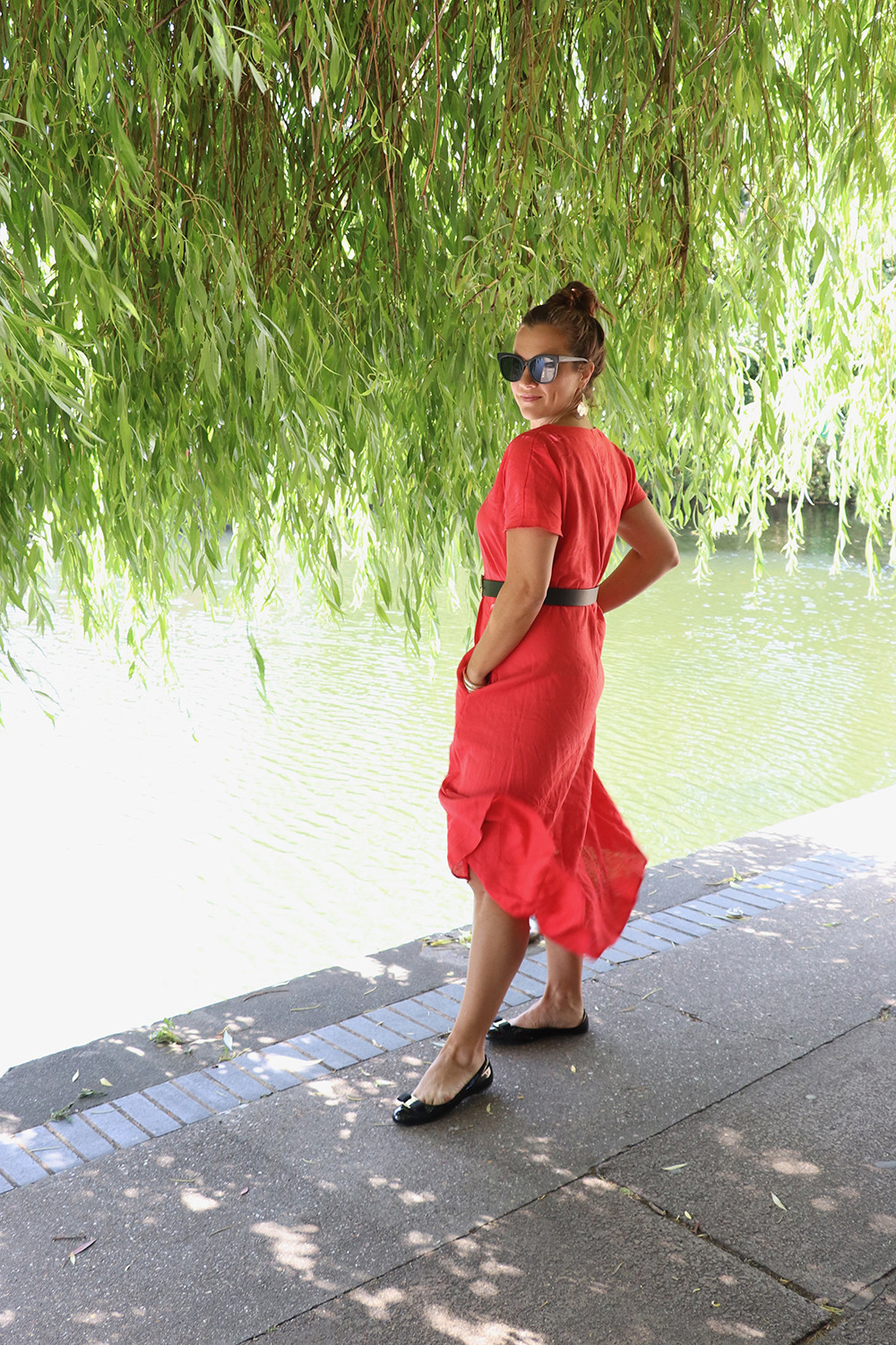Quay It's My Way Sunglasses, John Lewis Linen Elliptical Hem Dress, andSalvatore Ferragamo Varina Leather Ballet Flats