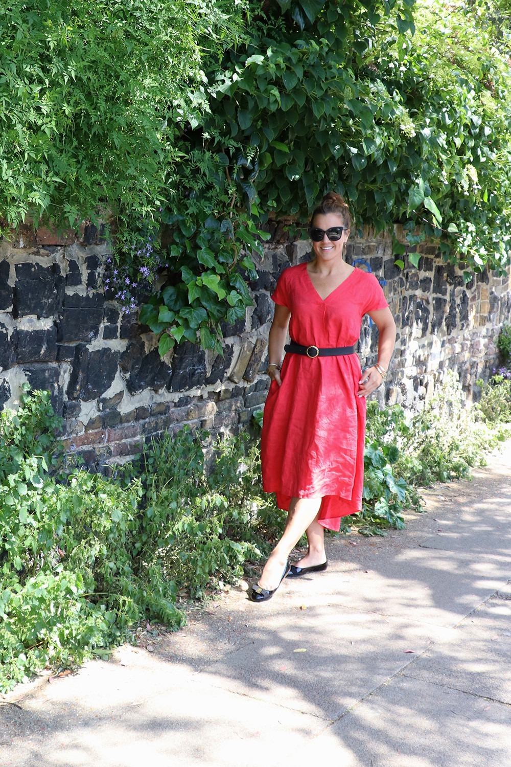 Red Linen Dress and Salvatore Ferragamo Ballet