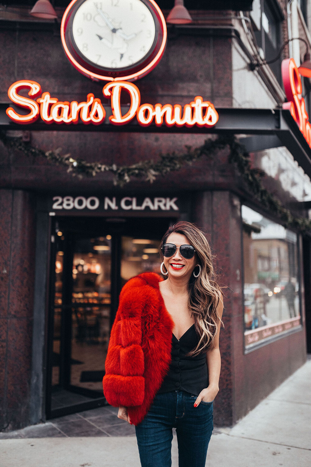 Red Soles Red Wine Chicago Fashion Blogger in Red and Black