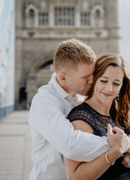 10 Ways to Use Your Engagement Photos